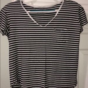American Eagle Medium T shirt
